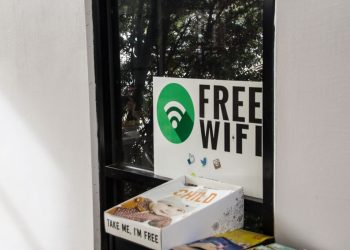 Tumbles-playhouse-free-wifi-1024x683